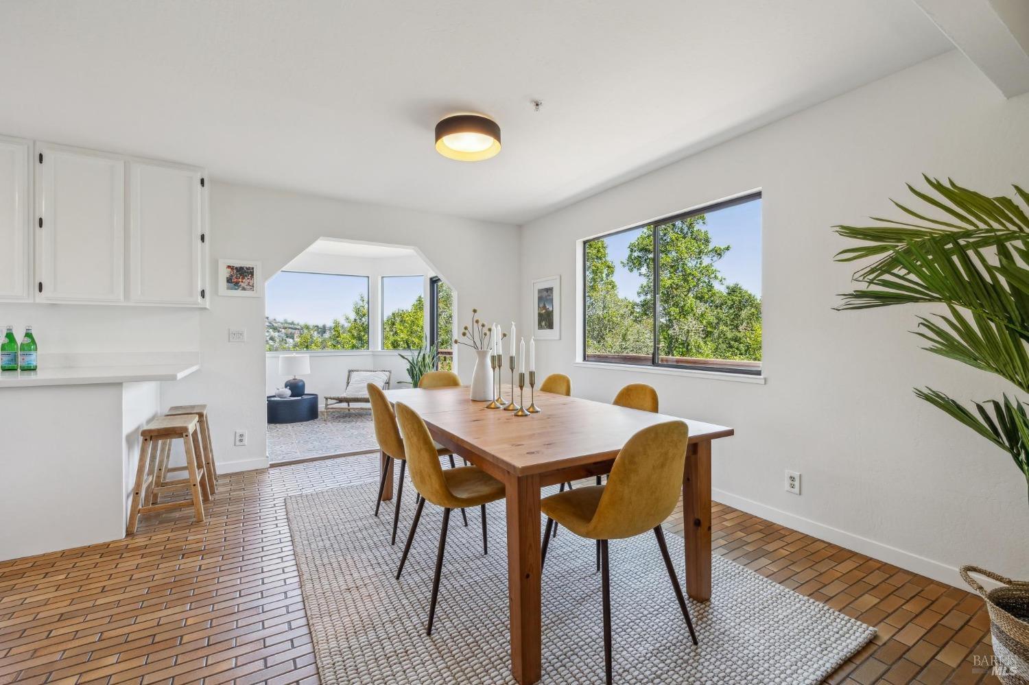 Expansive Home with Tranquility & Views!