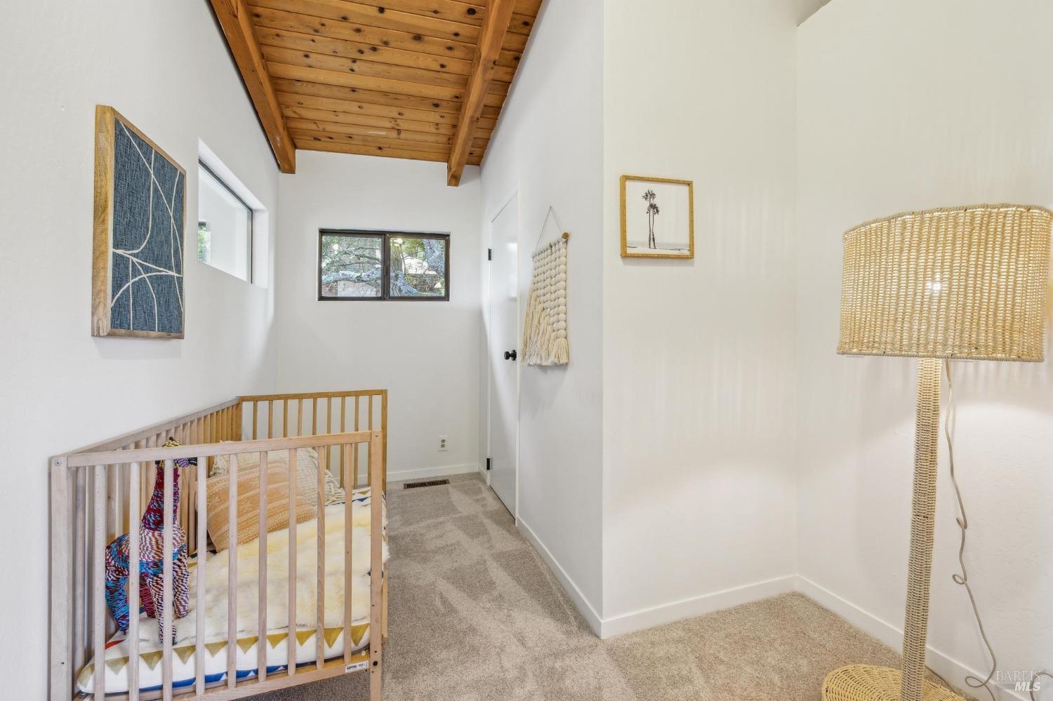 Expansive Home with Tranquility & Views!