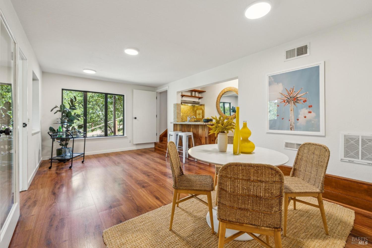 Expansive Home with Tranquility & Views!