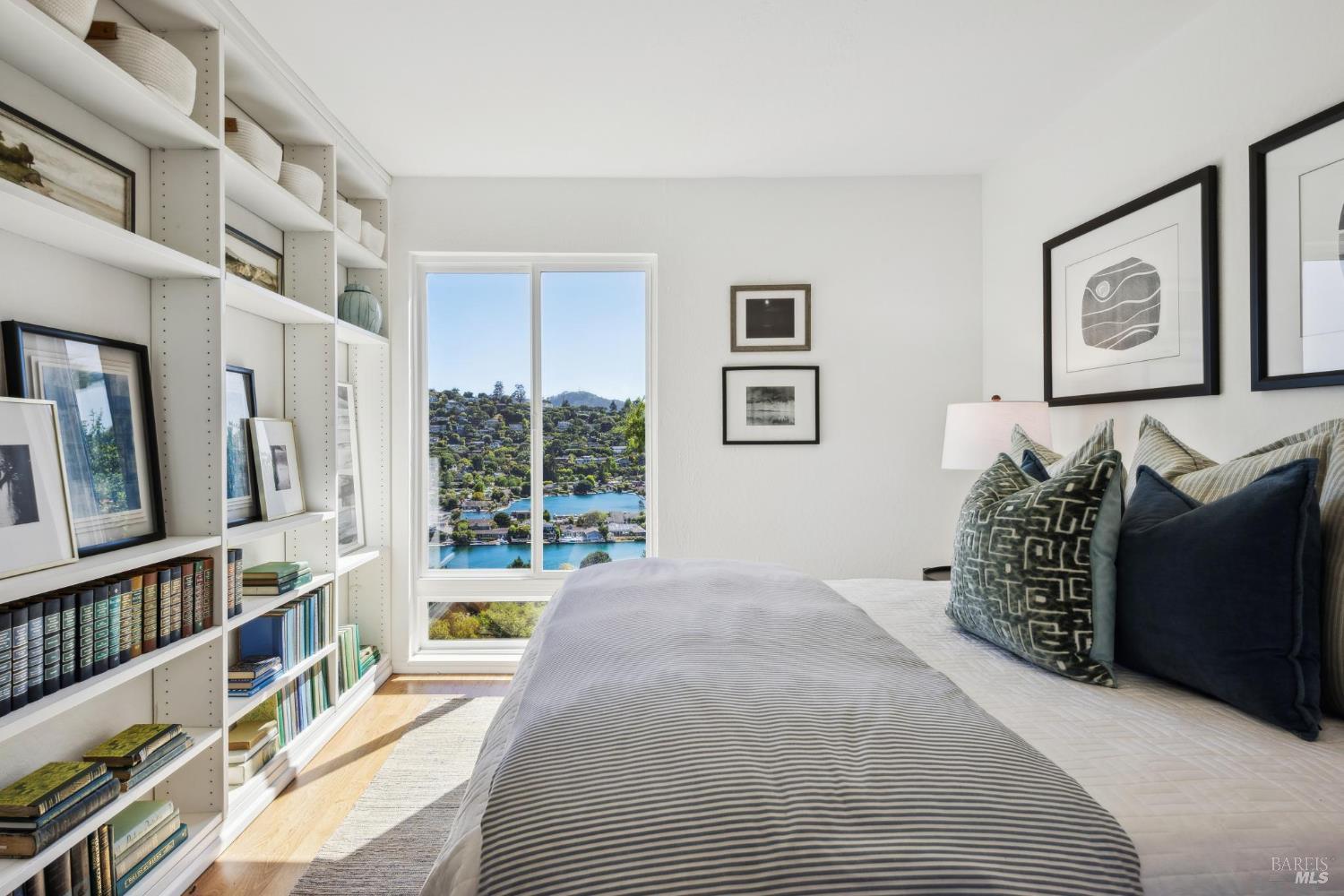 15 Harbor Oak Drive # 12