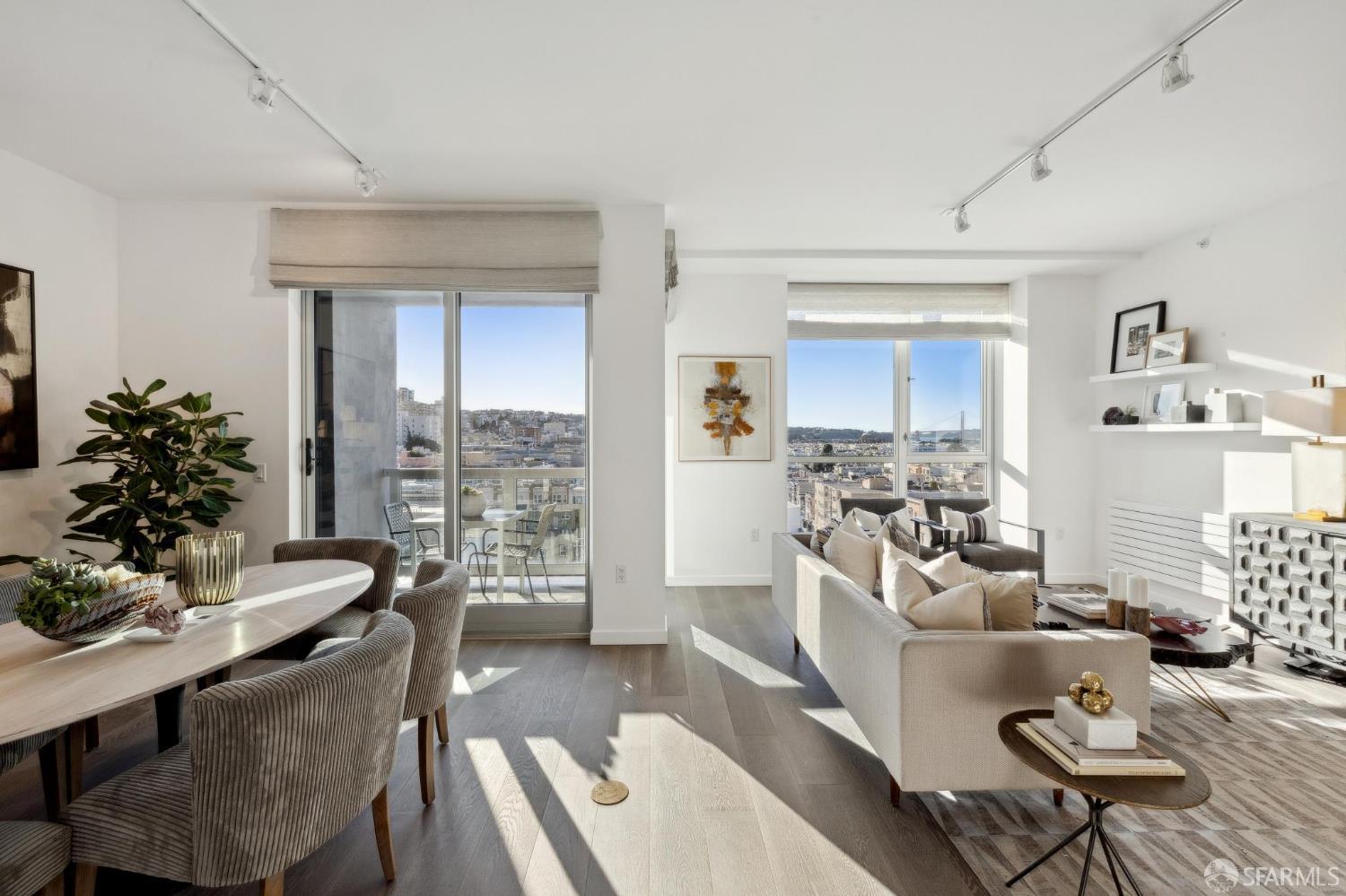 SOLD Trophy Penthouse with Iconic Views - Cow Hollow!