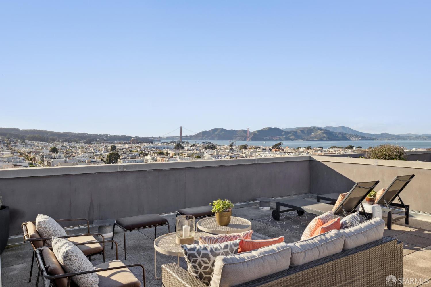 SOLD Trophy Penthouse with Iconic Views - Cow Hollow!