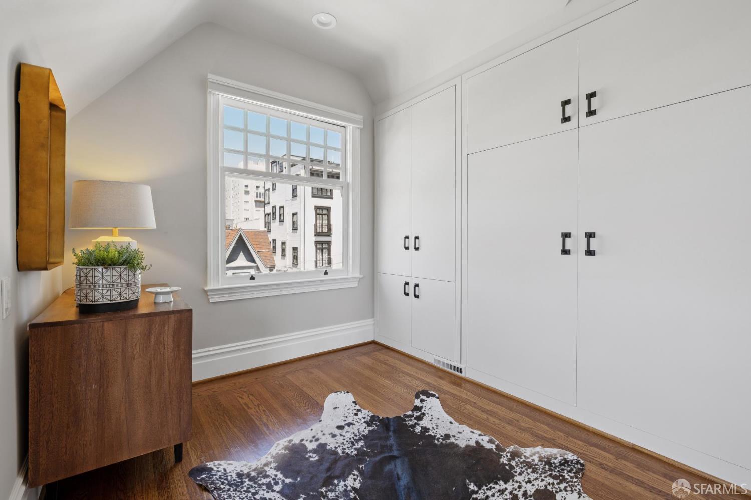 SOLD Stunning House-Like Condo - Russian Hill