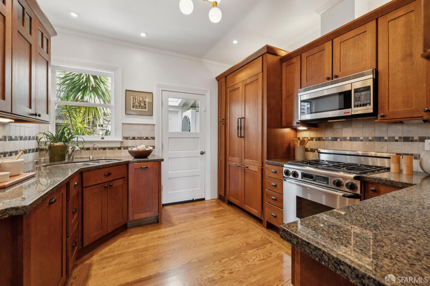 SOLD Stunning House-Like Condo - Russian Hill