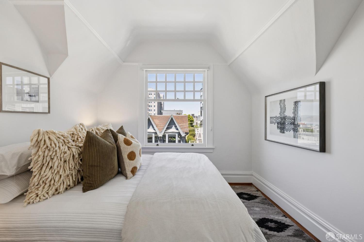 SOLD Stunning House-Like Condo - Russian Hill