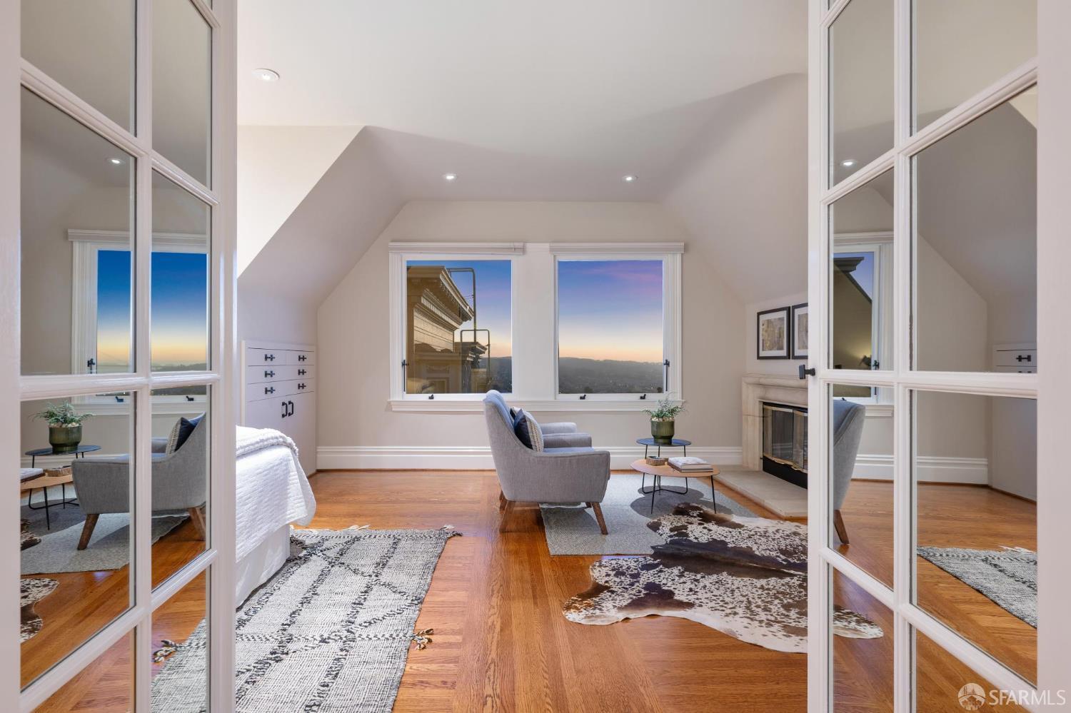 SOLD Stunning House-Like Condo - Russian Hill