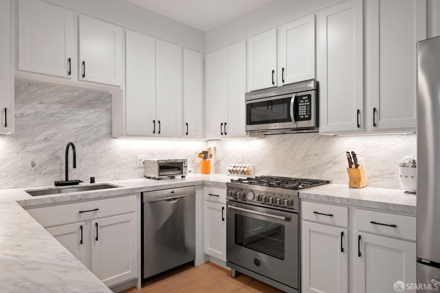 638 19th Street # 15