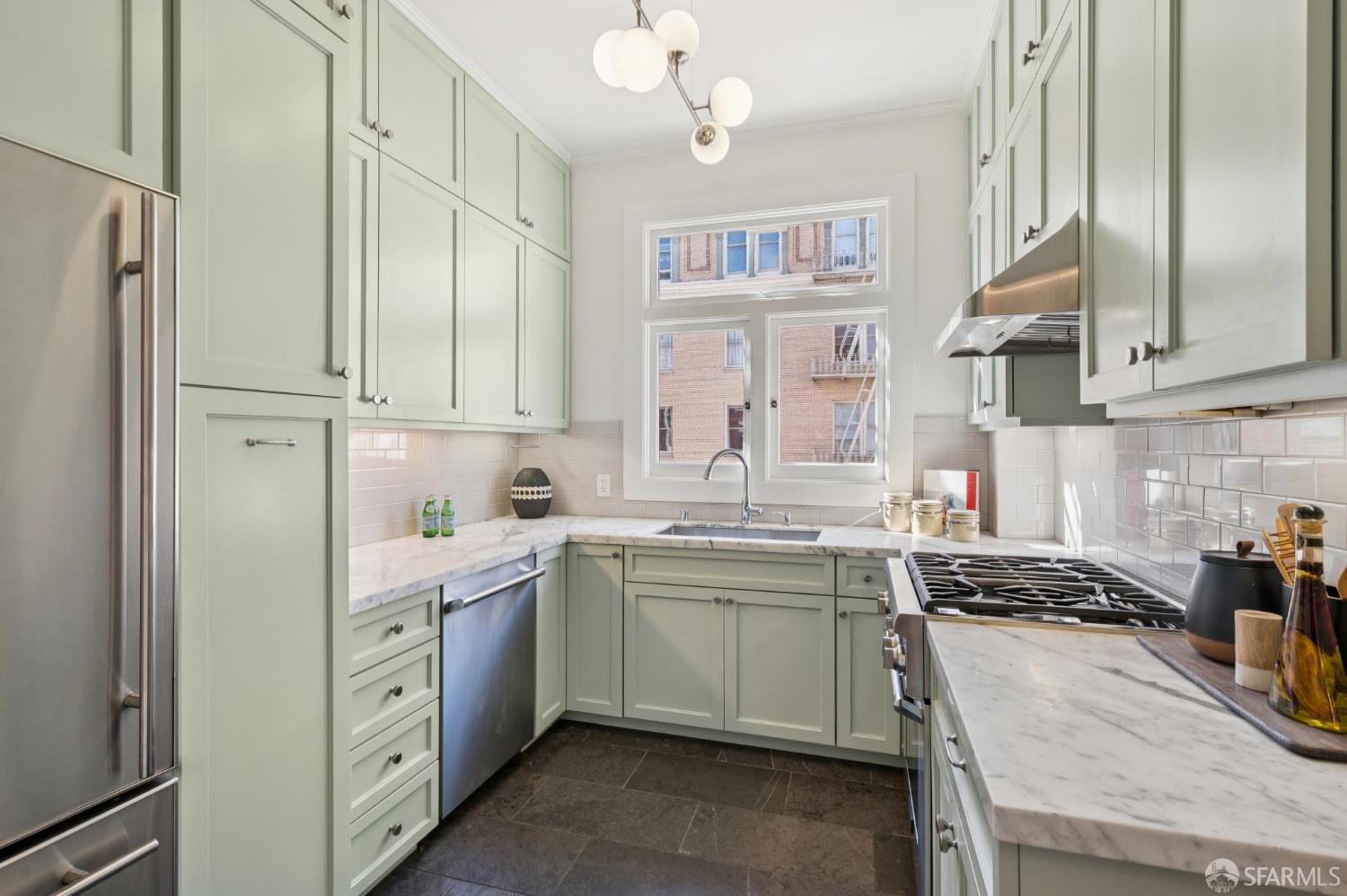 795 Sutter Street # 403