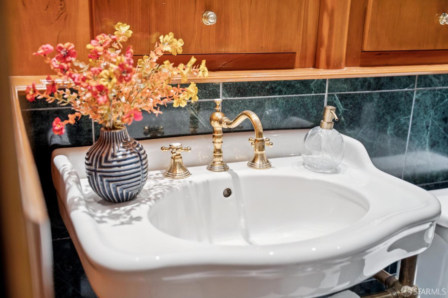 795 Sutter Street # 302