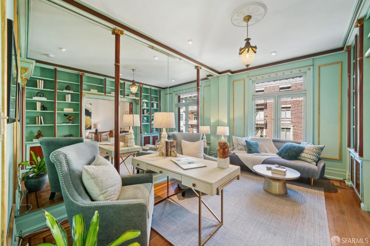 795 Sutter Street # 302