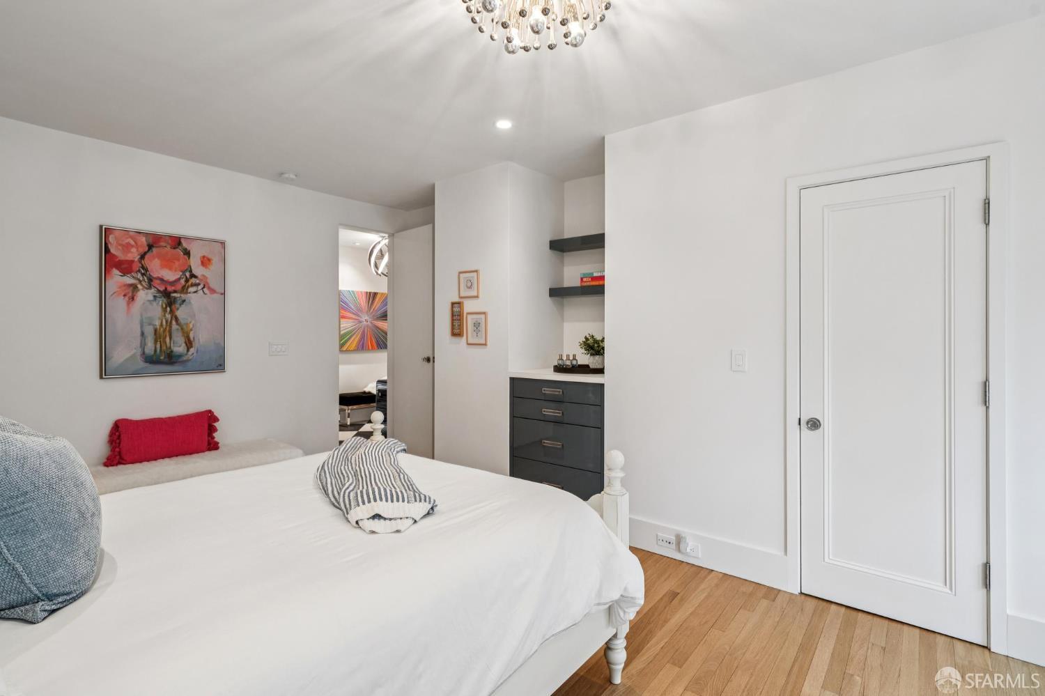 2100 Pacific Avenue # 3B