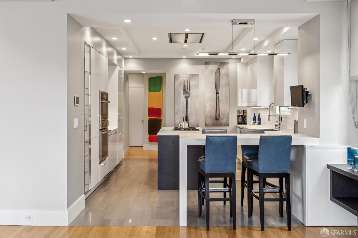 2100 Pacific Avenue # 3B