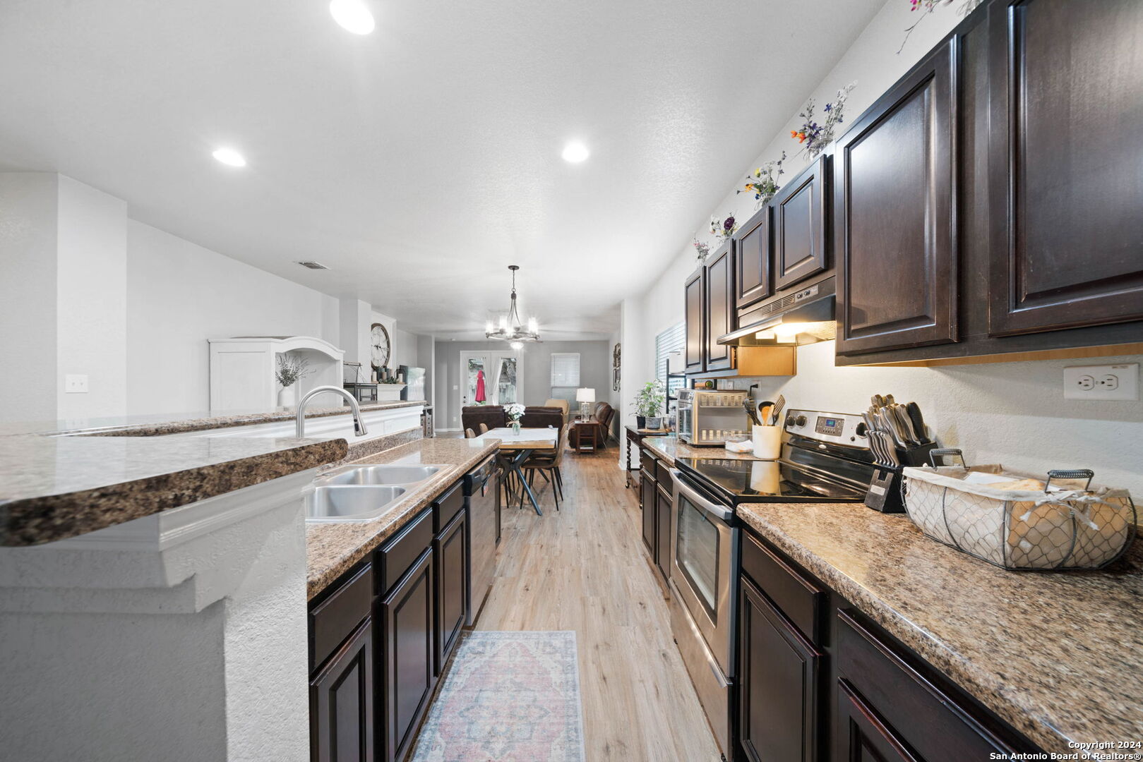 20806 CORAL SPUR