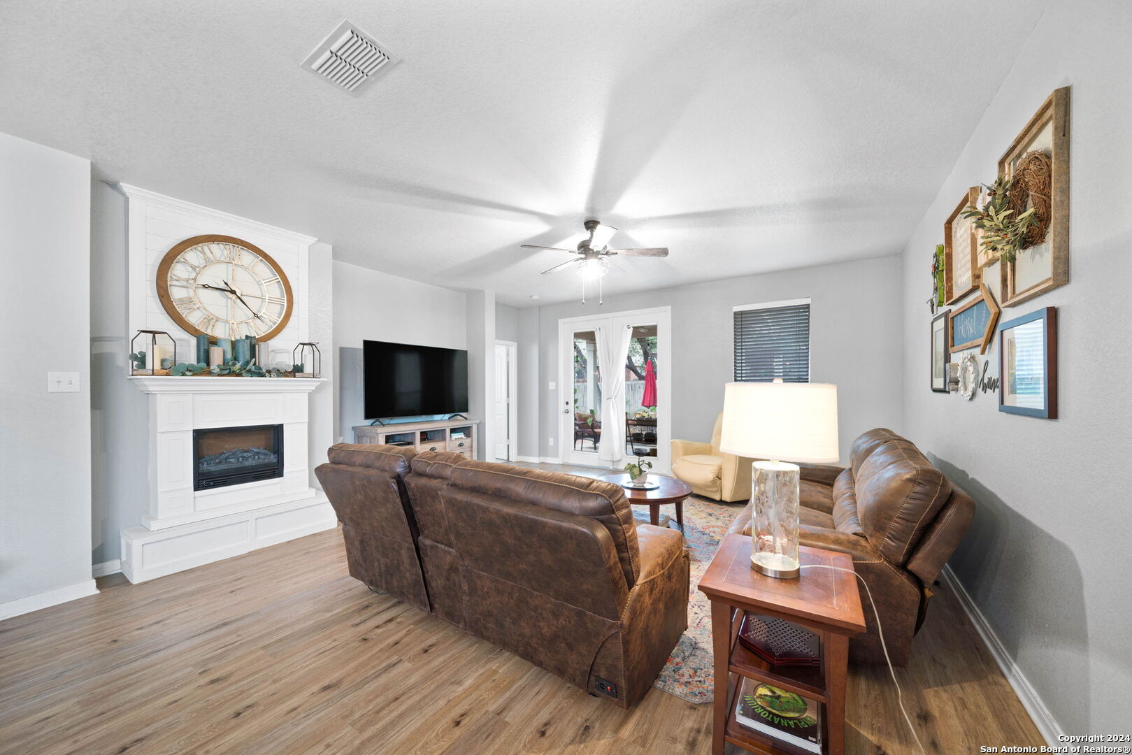 20806 CORAL SPUR