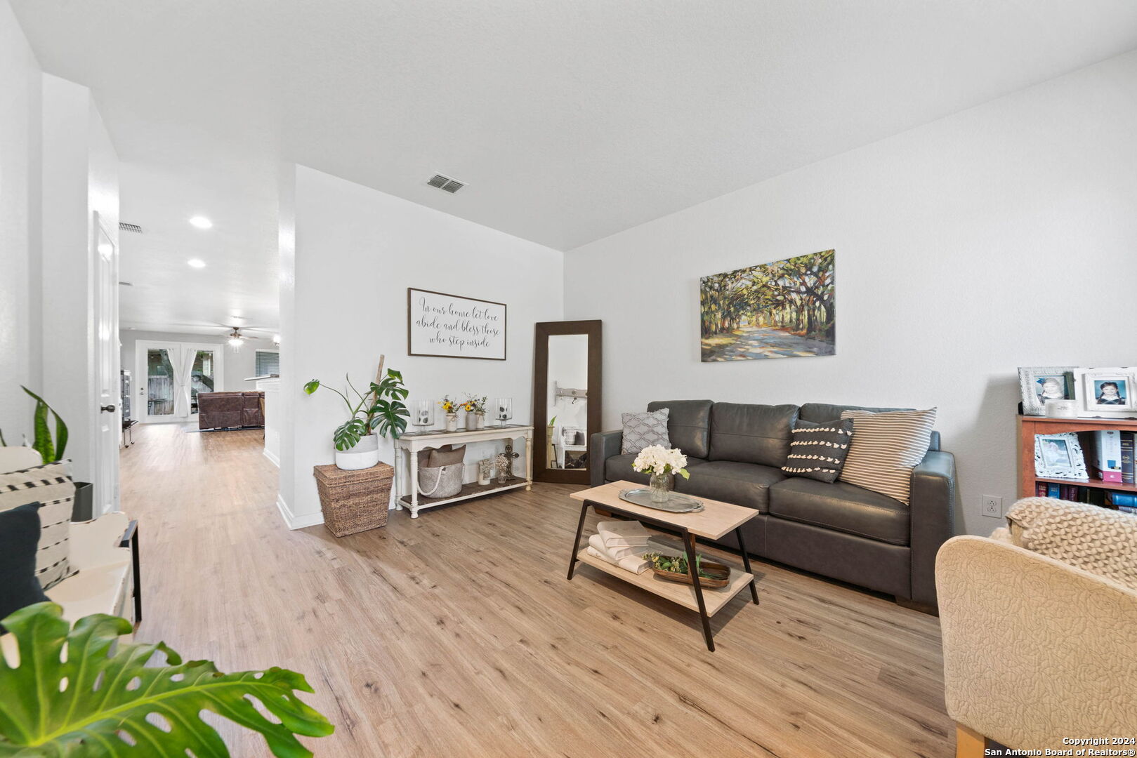 20806 CORAL SPUR