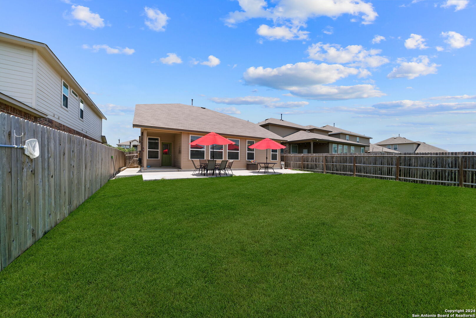 8535 KNAPP RISE
