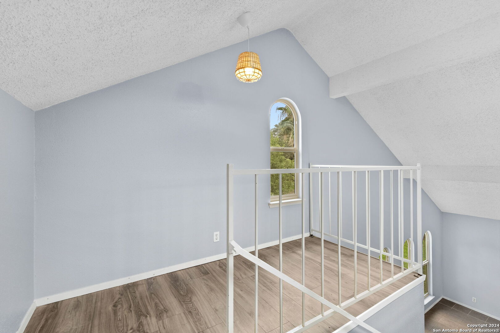 2322 MOSS TERRACE