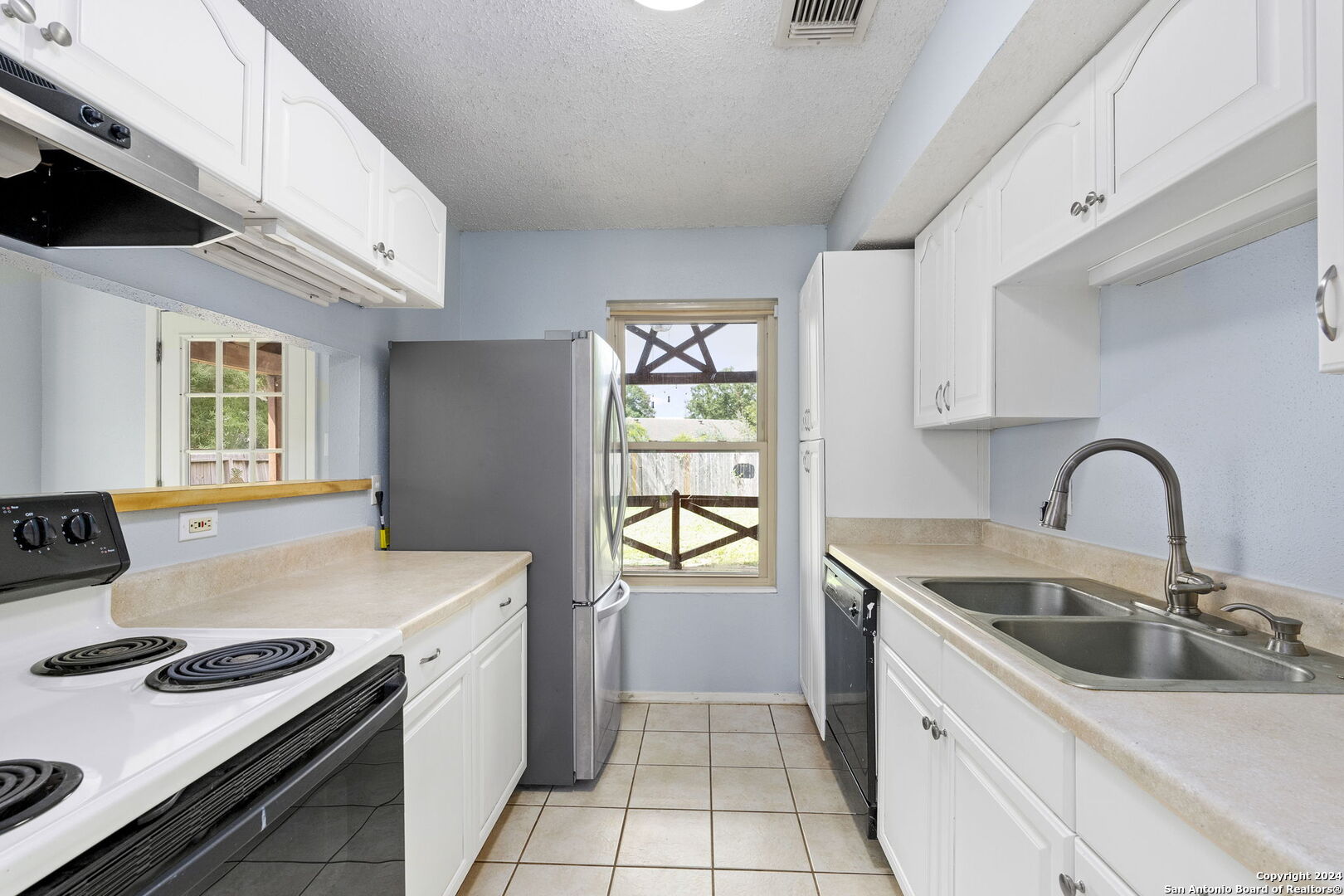 2322 MOSS TERRACE