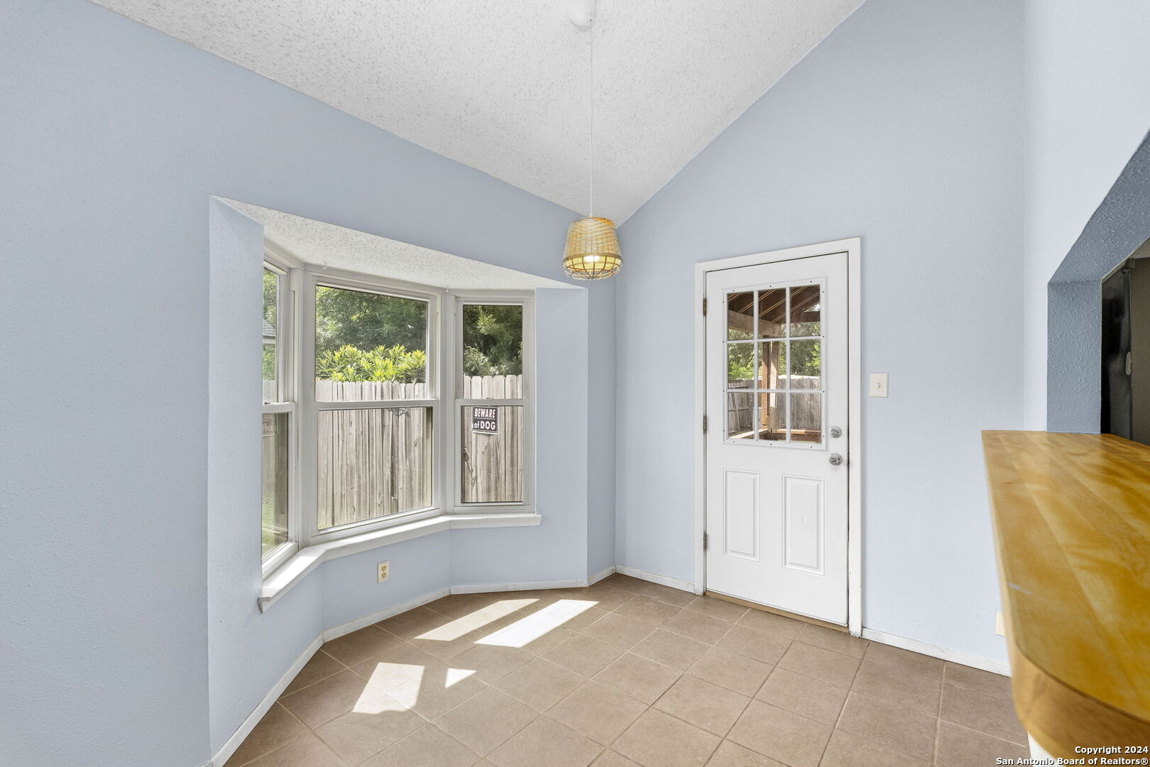 2322 MOSS TERRACE