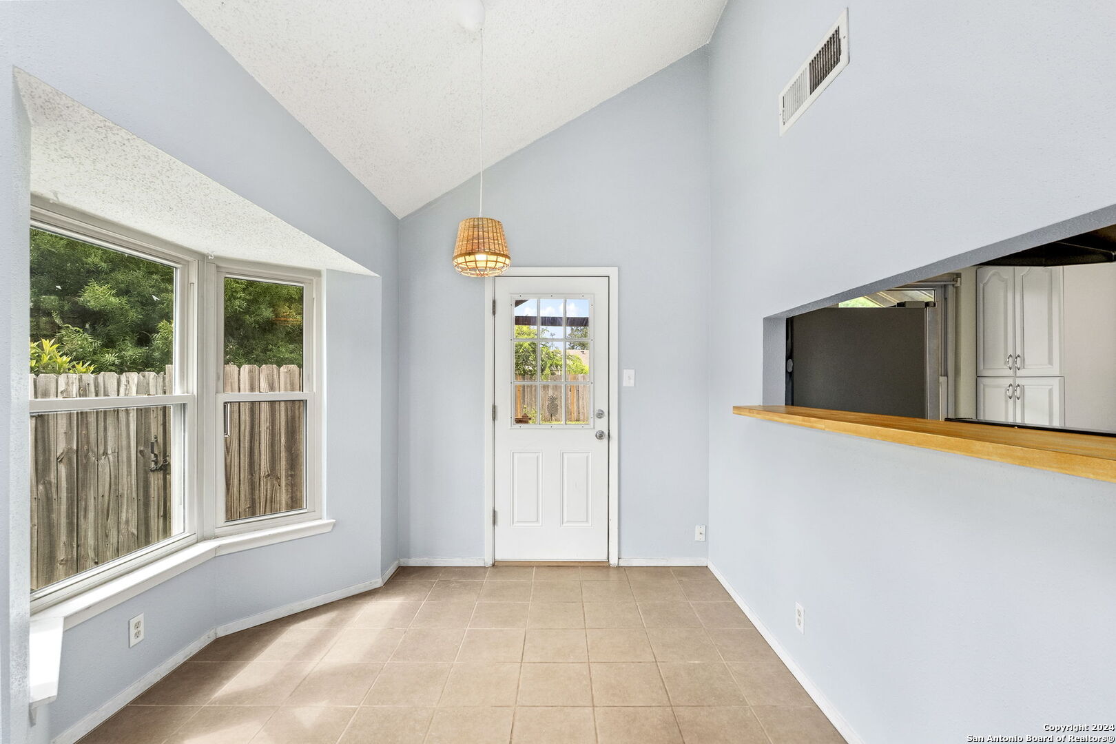 2322 MOSS TERRACE