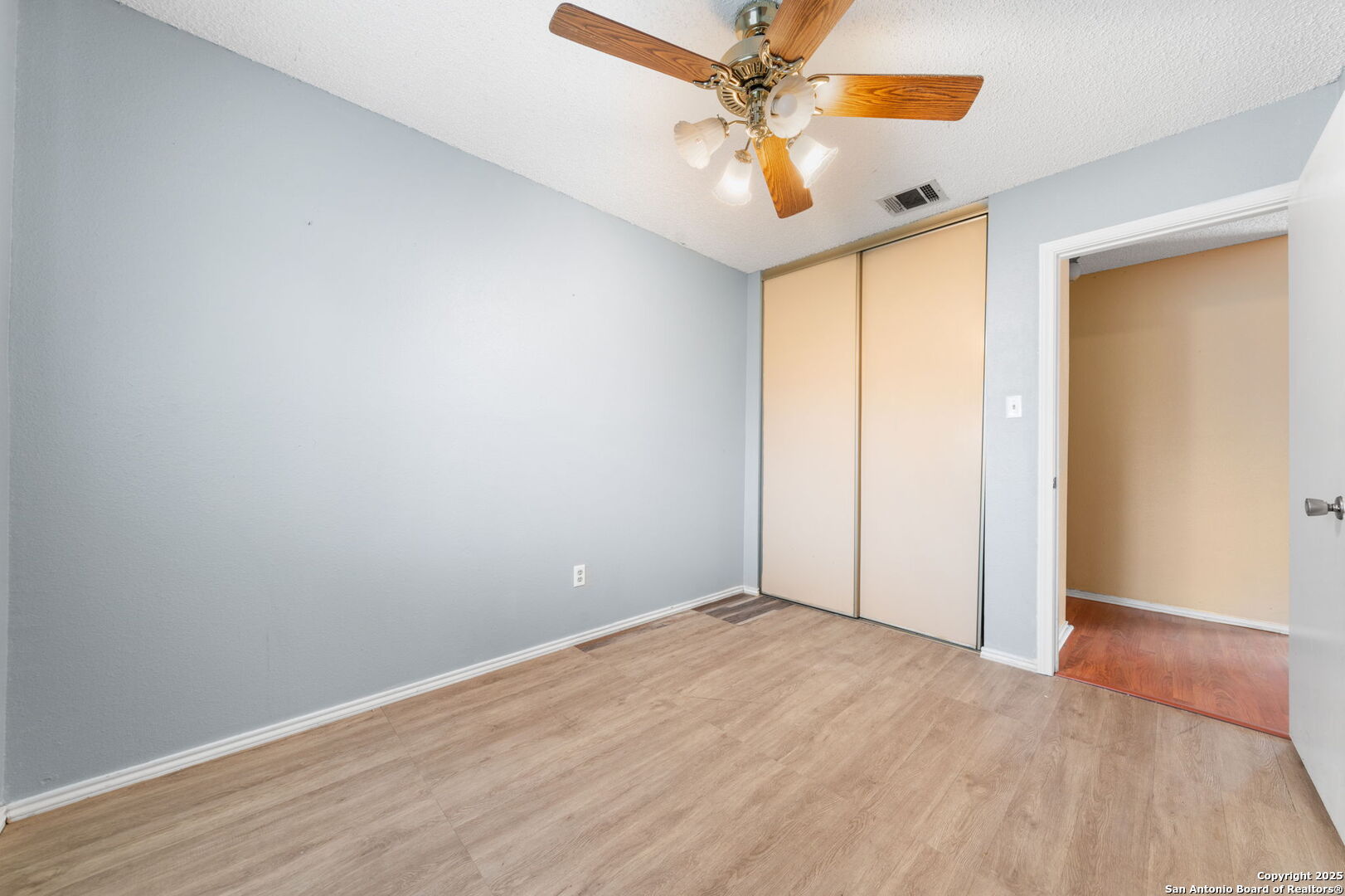 12031 Stoney Pass