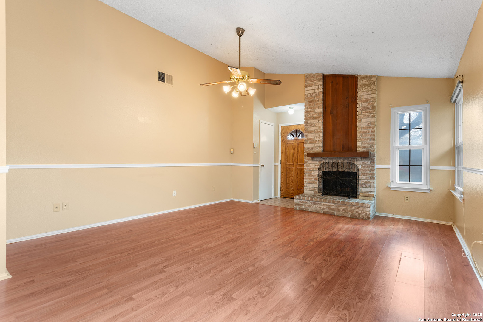 12031 Stoney Pass