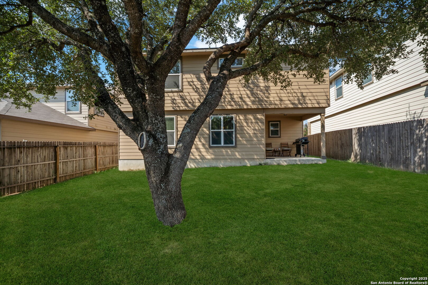 11127 Creek Eagle