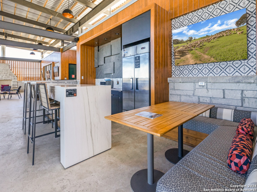 5386 Ranch Road 1376 #184