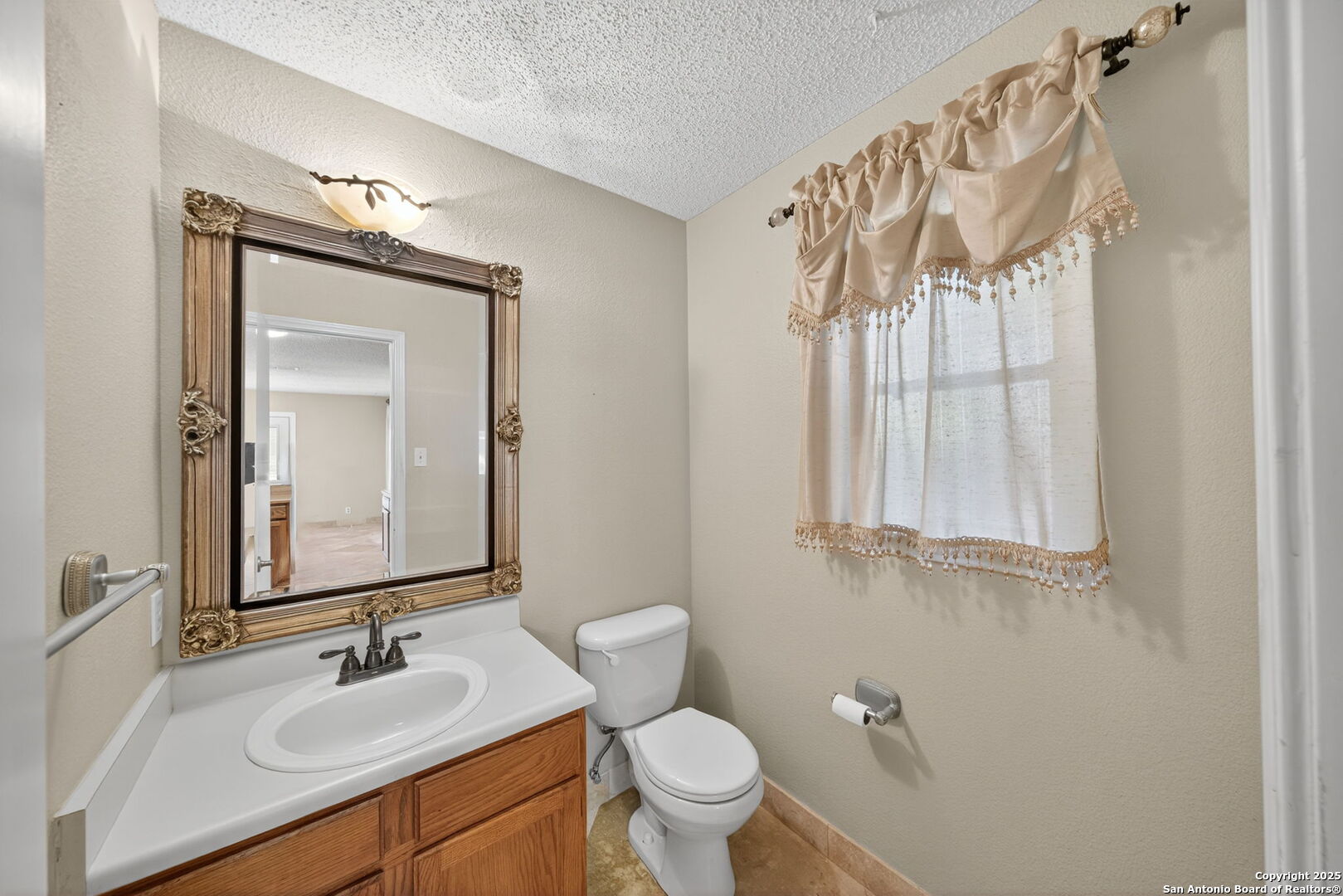 13610 Forest Rock