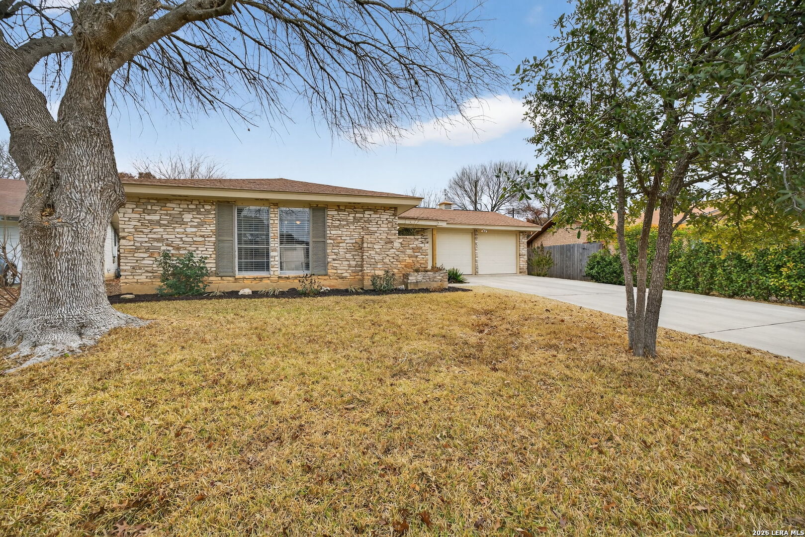 3422 Triola Dr