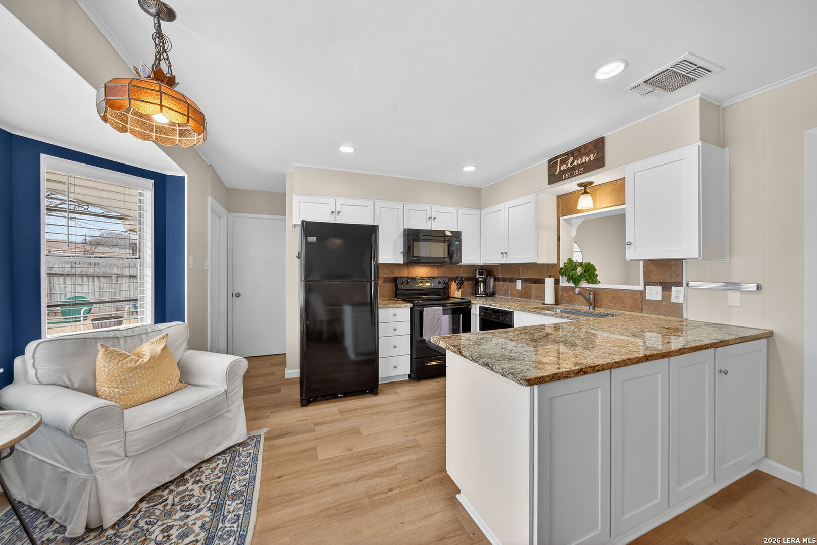 3422 Triola Dr