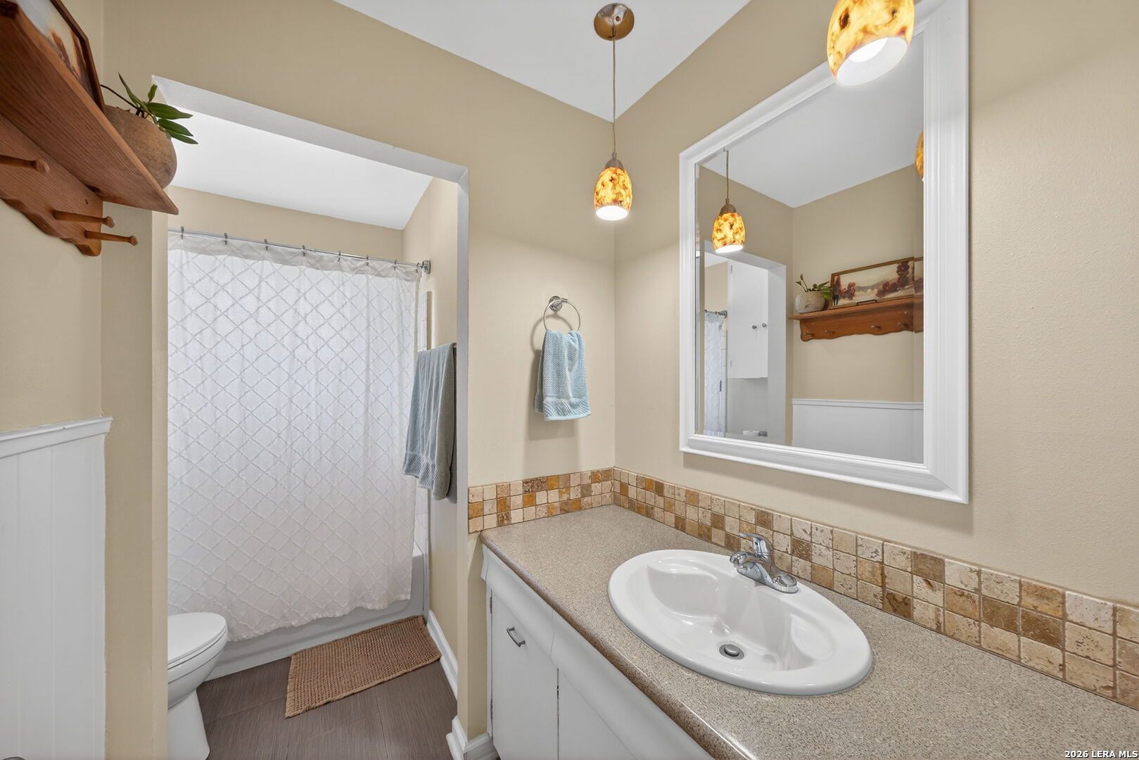 3422 Triola Dr