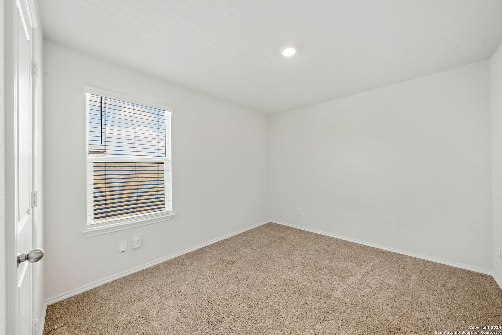 3727 PRAIRIE POND
