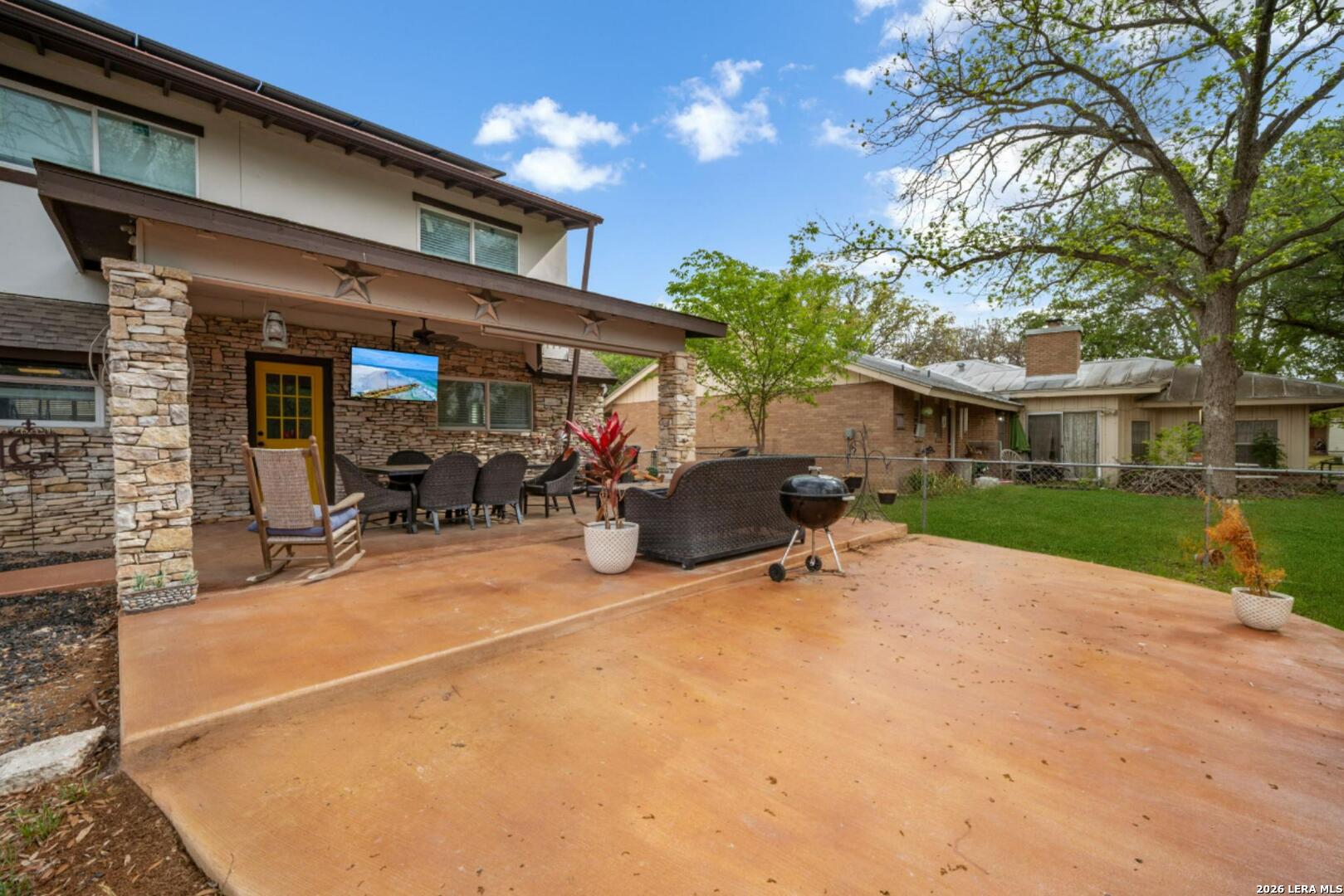 450 SPACEWAY DR
