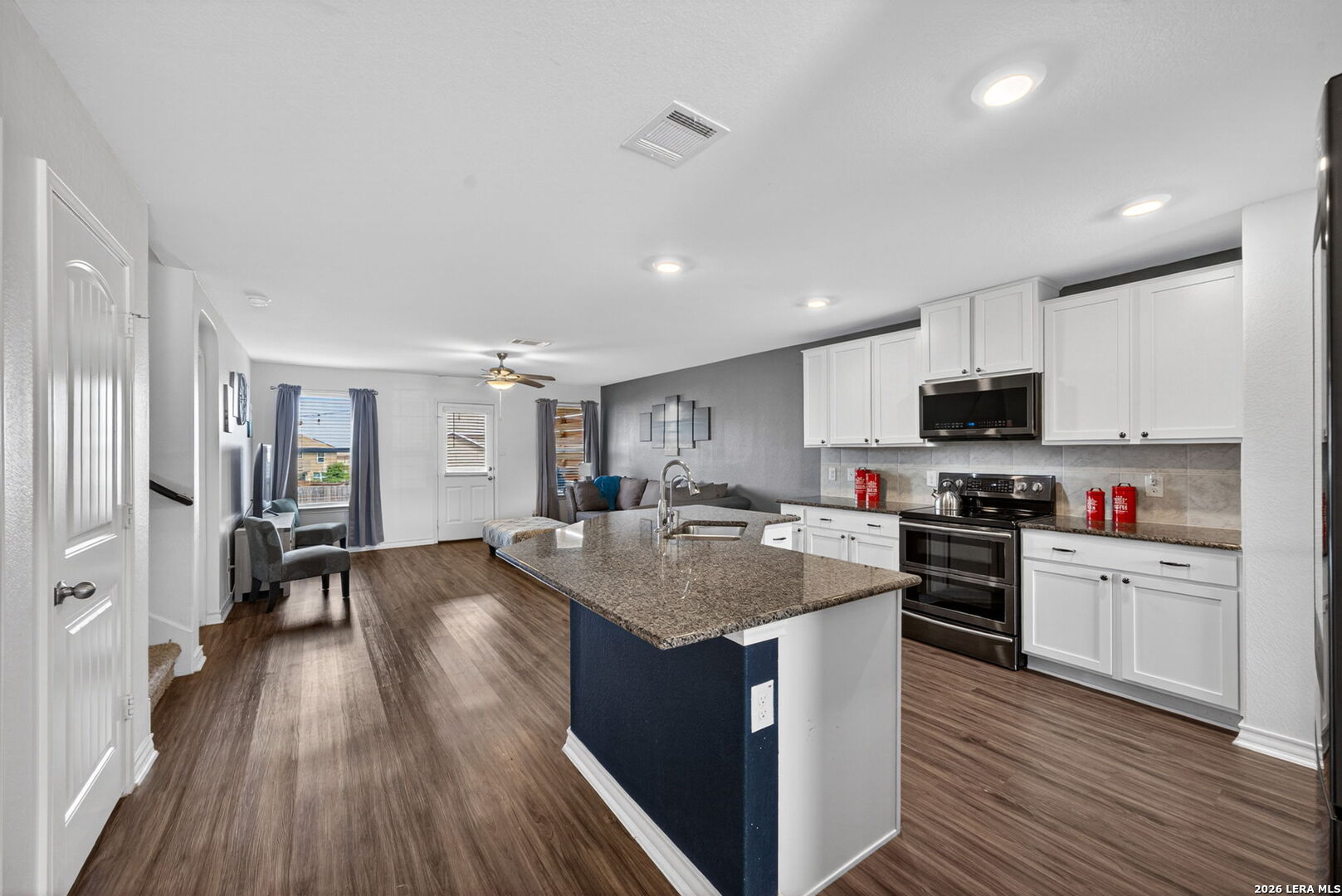 6434 Encore Oaks