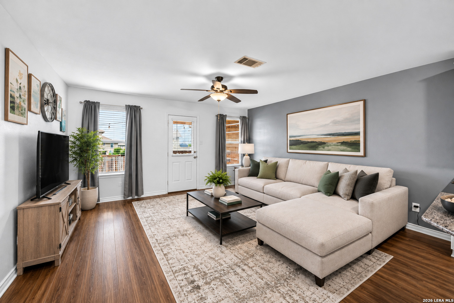 6434 Encore Oaks