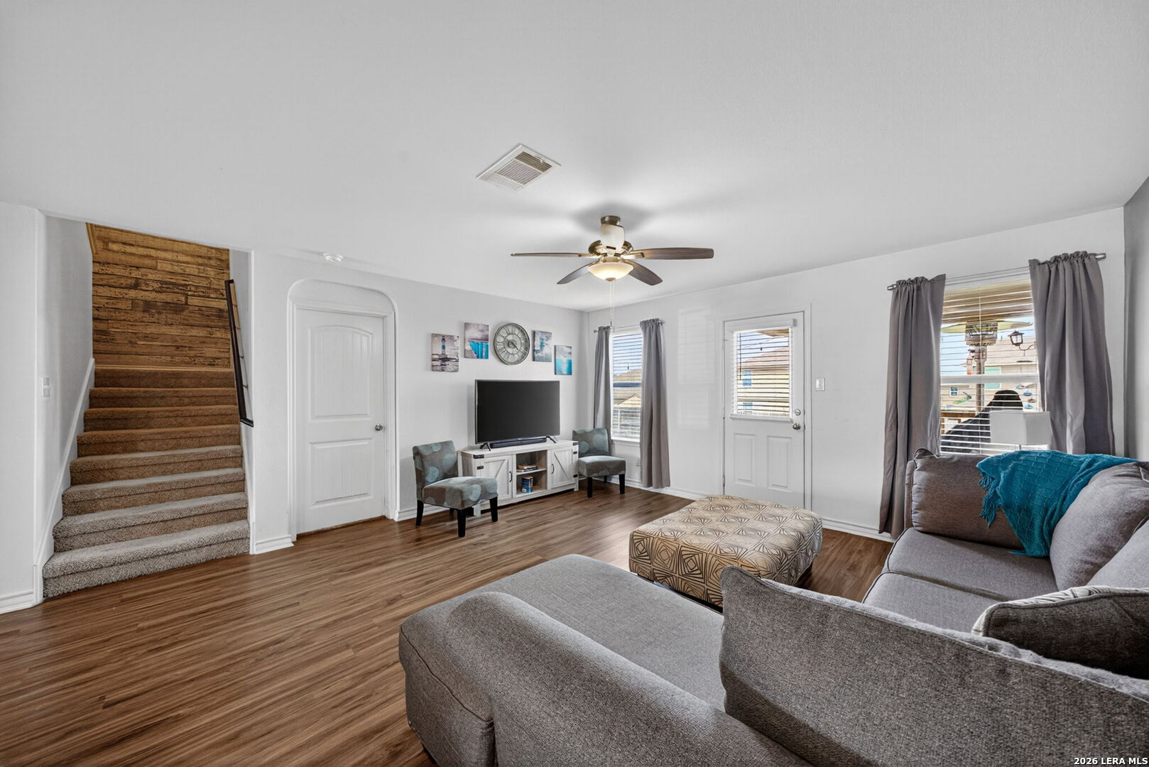 6434 Encore Oaks