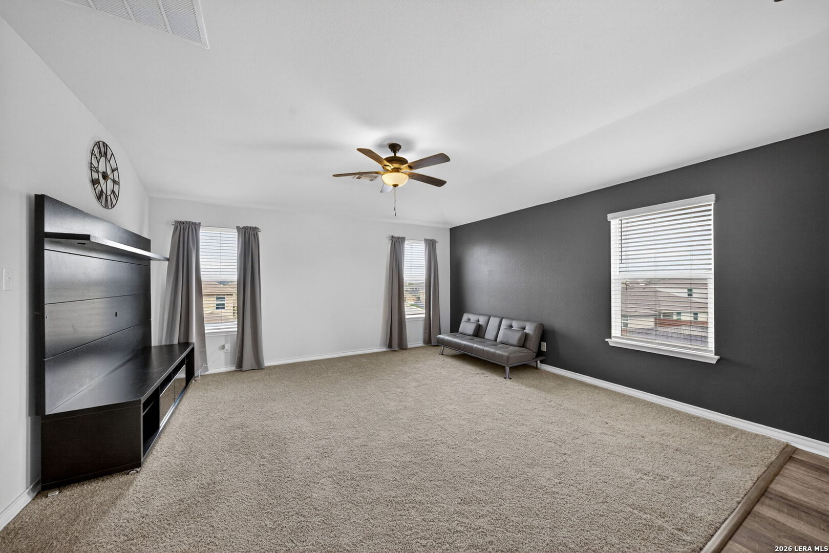 6434 Encore Oaks