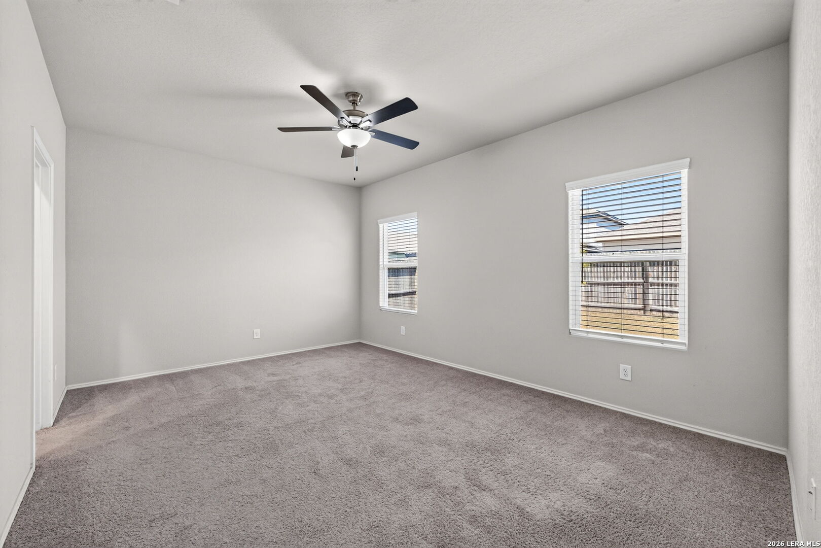 3239 Farm Oak
