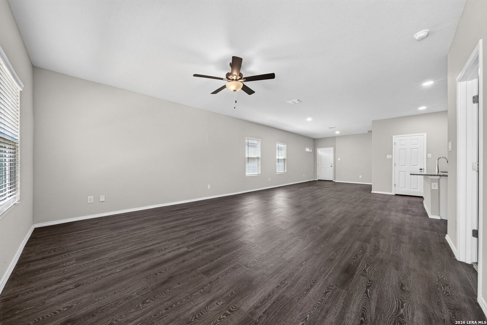 3239 Farm Oak