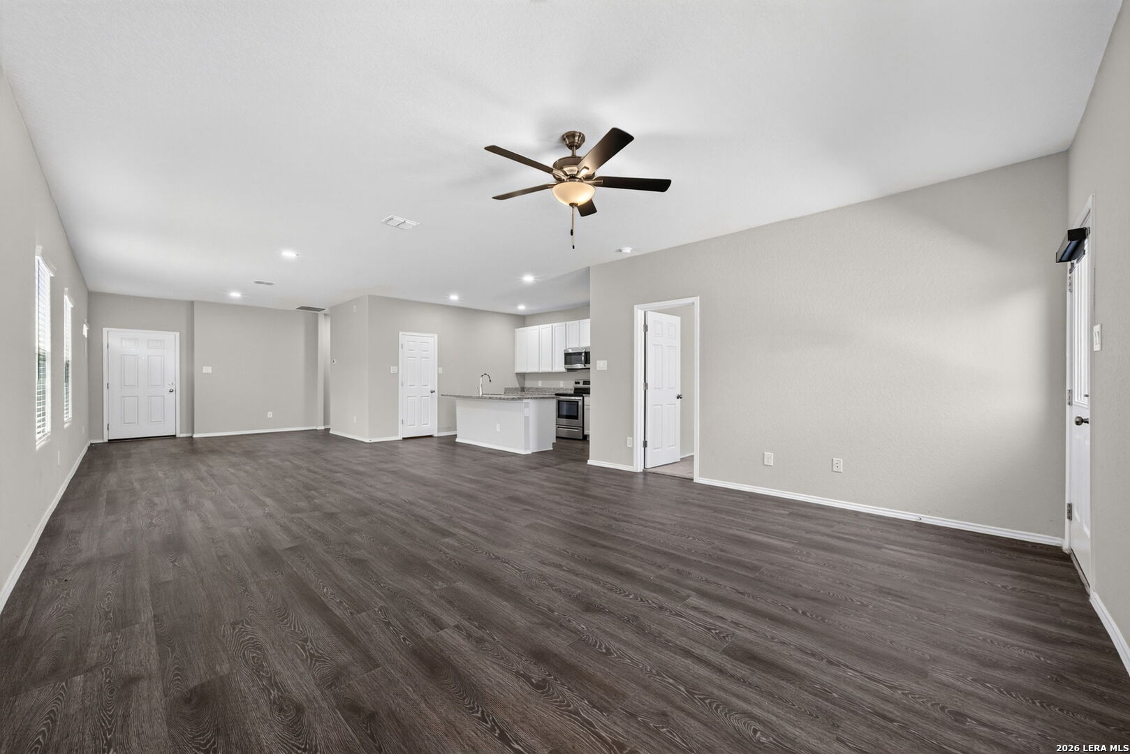 3239 Farm Oak