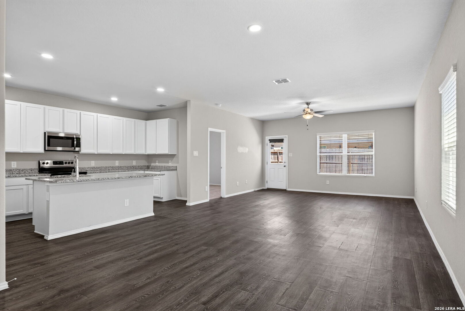 3239 Farm Oak