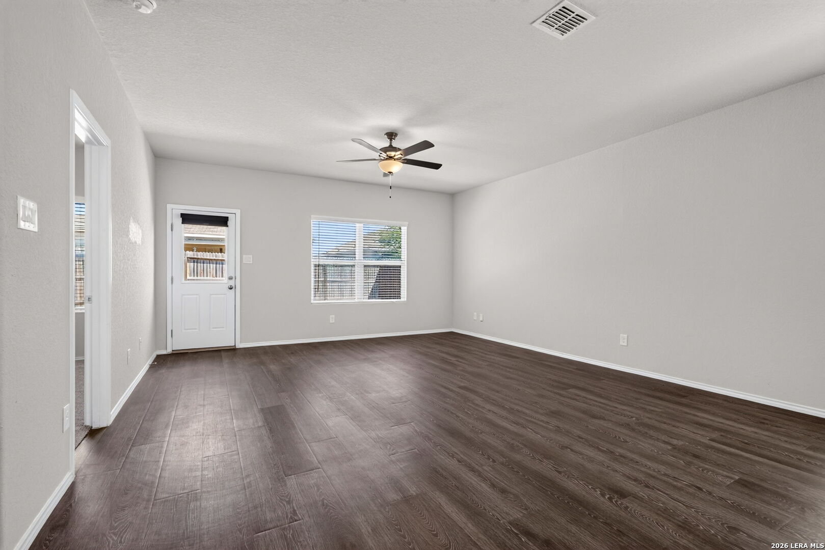 3239 Farm Oak