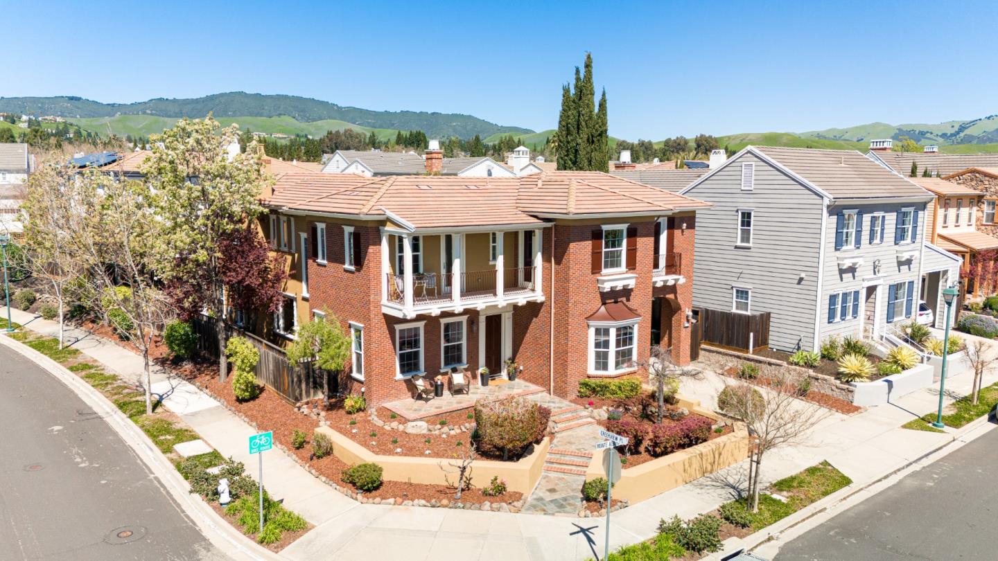 301 Monte Albers WAY