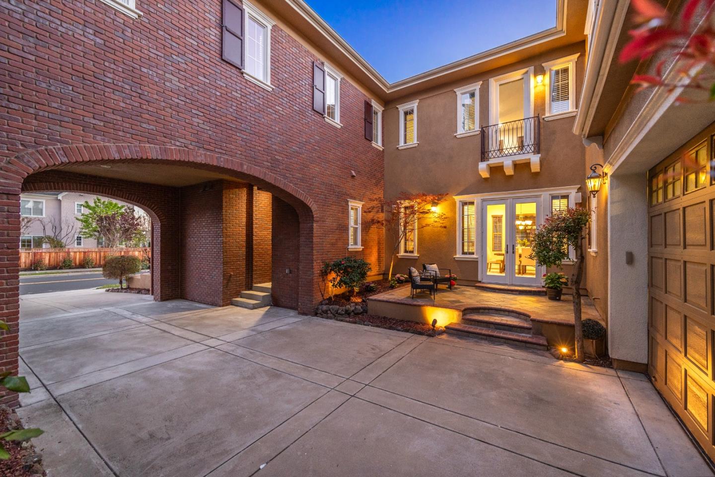 301 Monte Albers WAY