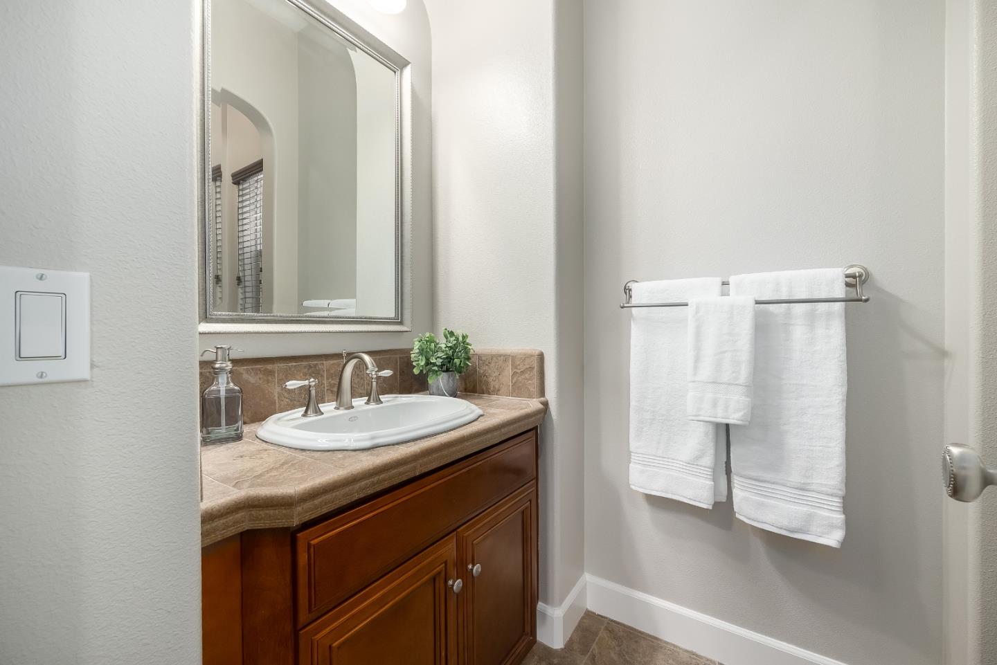 301 Monte Albers WAY