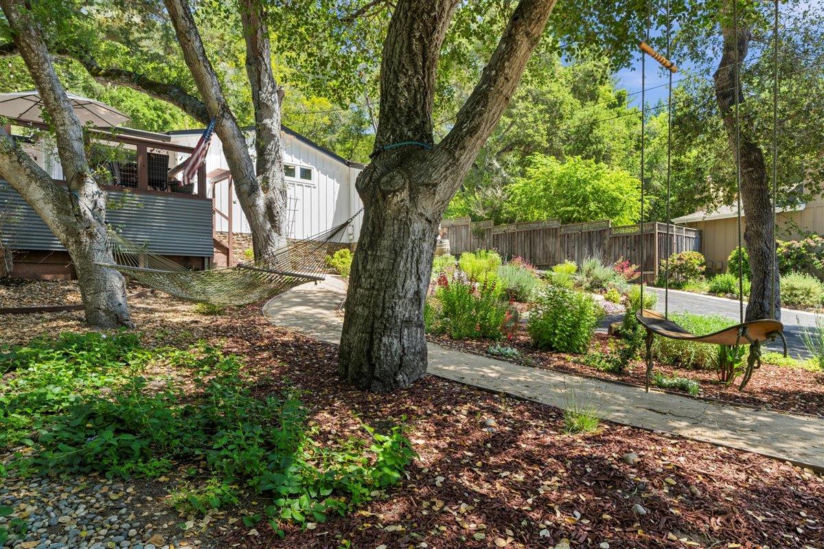 505 Navarra DR