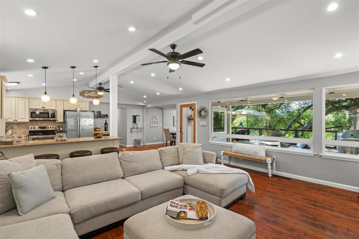 505 Navarra DR