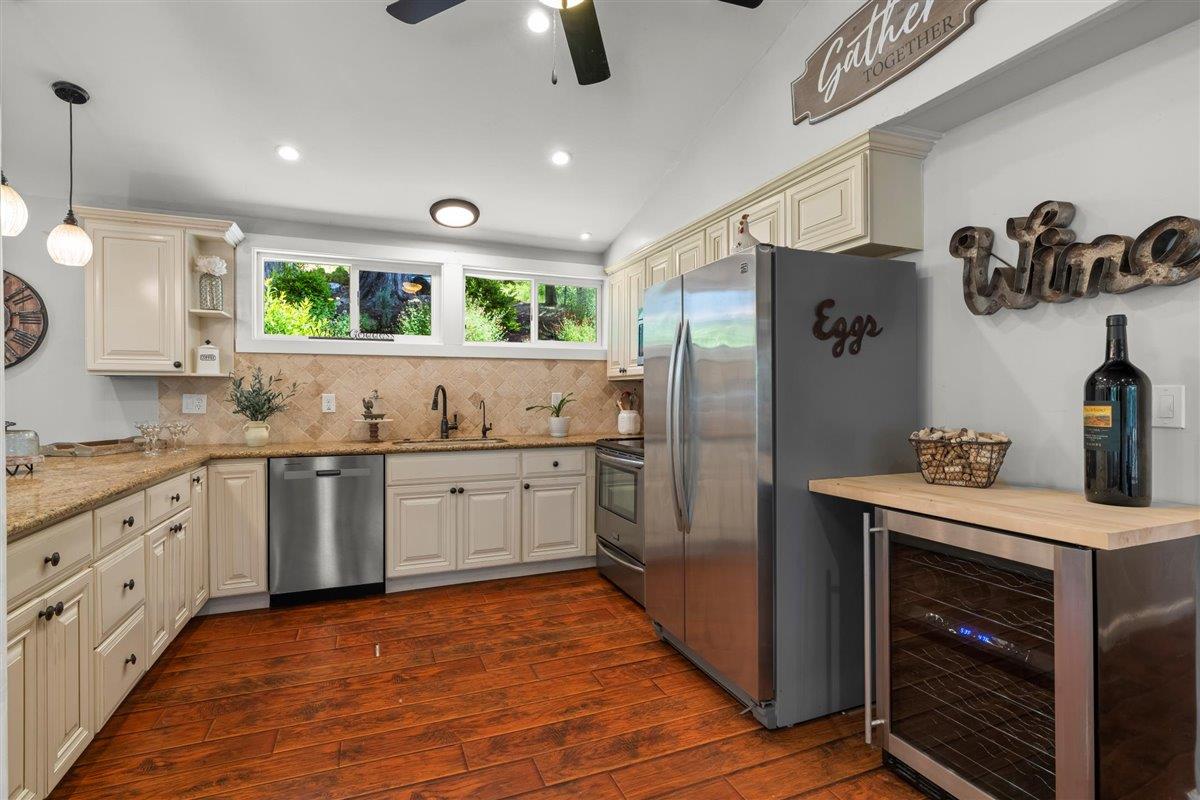 505 Navarra DR