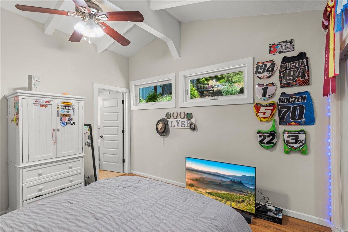 505 Navarra DR